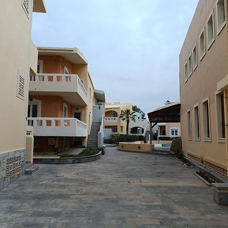 Niros Beachfront Aparthotel Kokkini Hani Kültér fotó