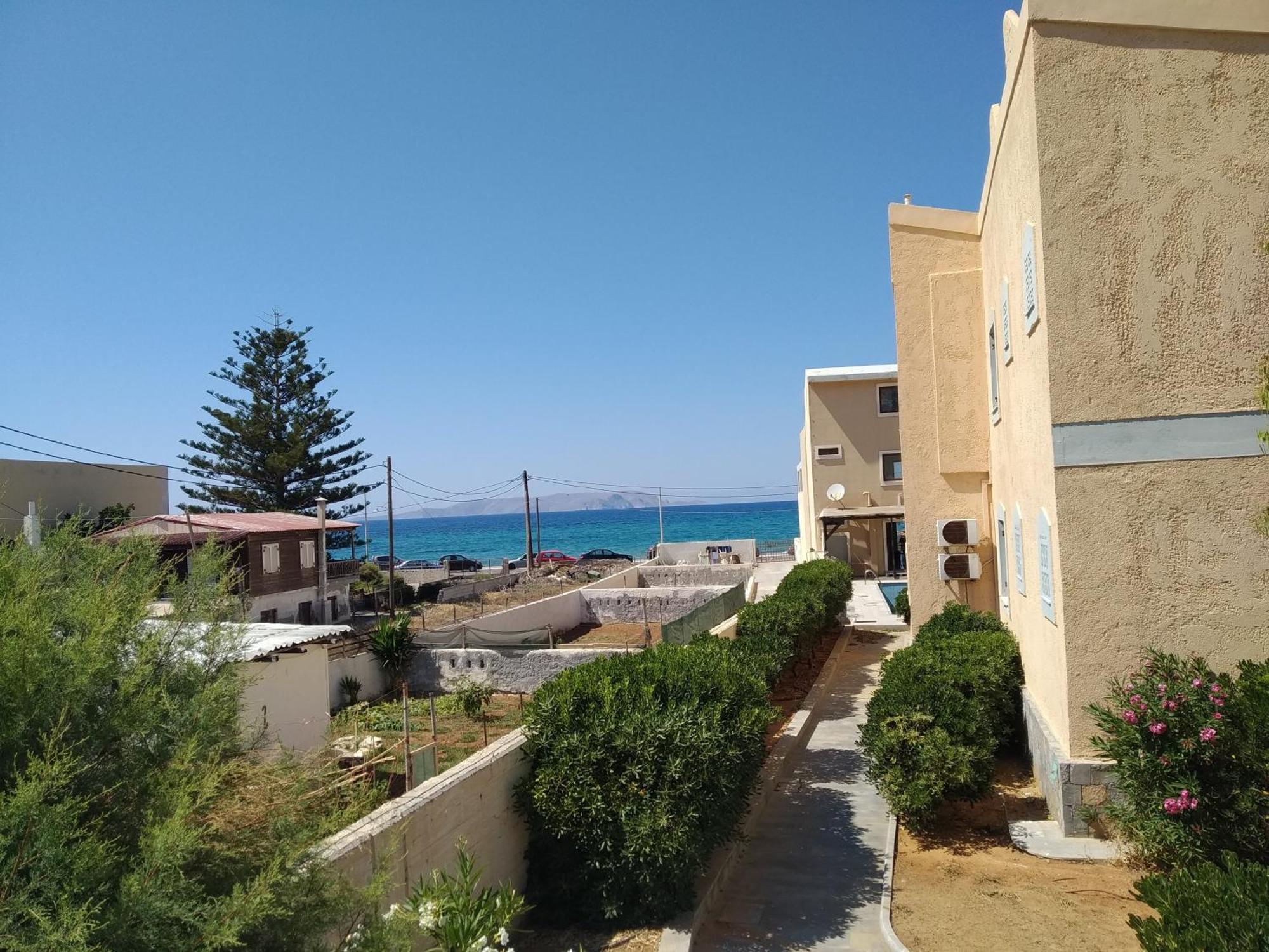 Niros Beachfront Aparthotel Kokkini Hani Kültér fotó