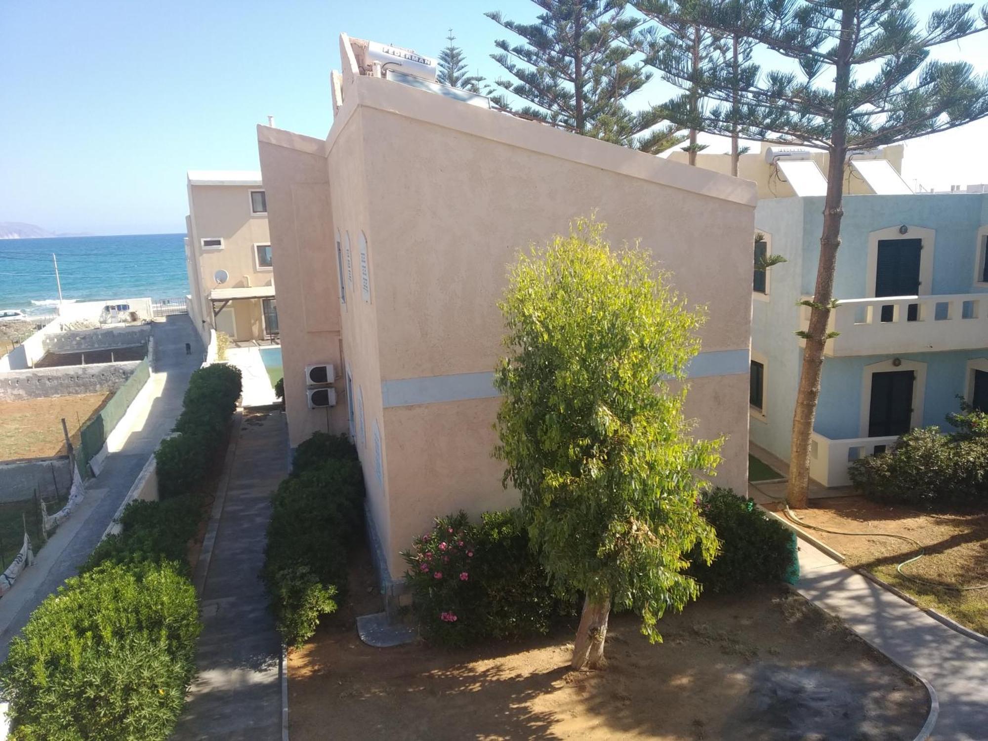 Niros Beachfront Aparthotel Kokkini Hani Kültér fotó